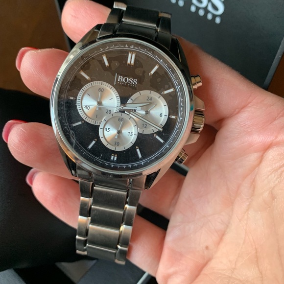 Authentic HUGO BOSS 47mm Stainless steel watch - Picture 7 of 8